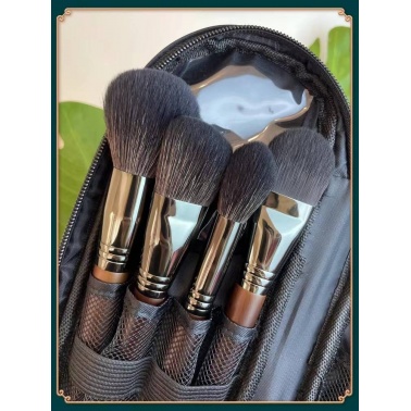 <em>Cosmetic Brushes Perfect for Blending, Buffing Liquid, Powder, Foundation, Cream, Concealer,Blush</em>